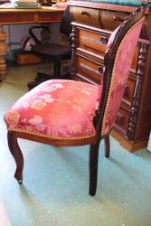 Продам антикварное старинное мягкое кресло барокко