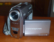 Продаю. Видеокамера SONY DCR-HC40E 6000руб.